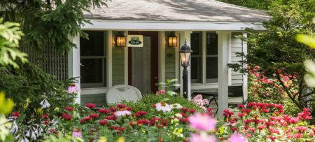 Hidden Garden Cottages & Suites in Saugatuck, United States